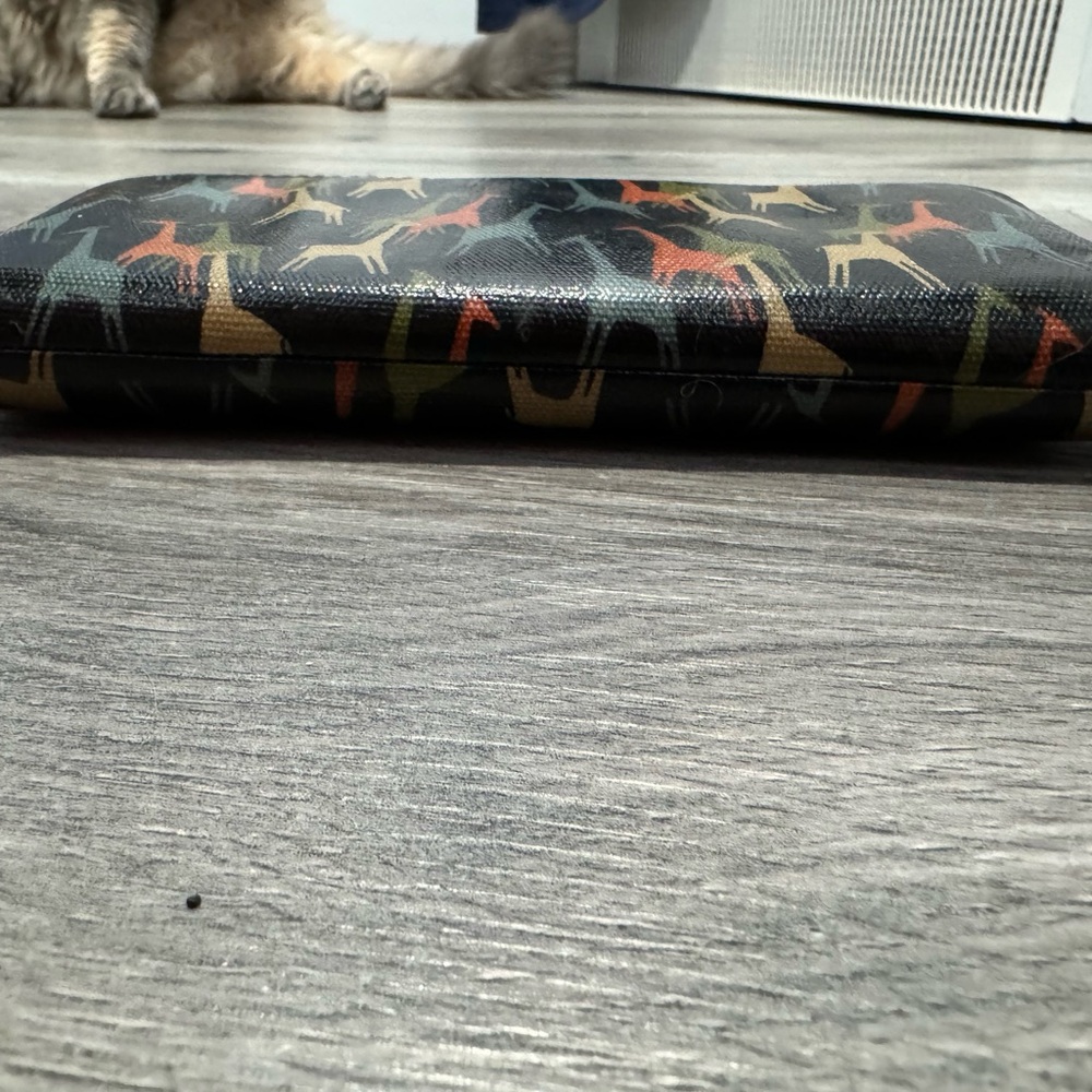 Fossil Key-Per Giraffe Wallet-(2of 2) - image 3